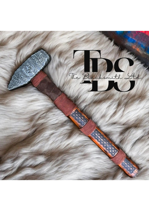 Viking Wolf Hammer