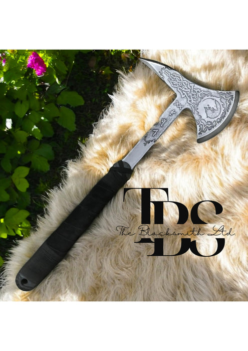 LEGENDARY Crazed Wolves Viking Battle Tomahawk - Handcrafted Warrior's Axe