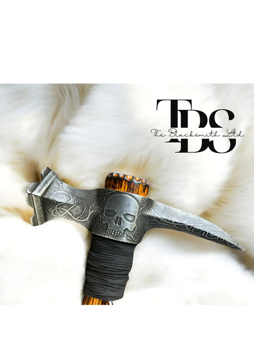 Skull War Hammer
