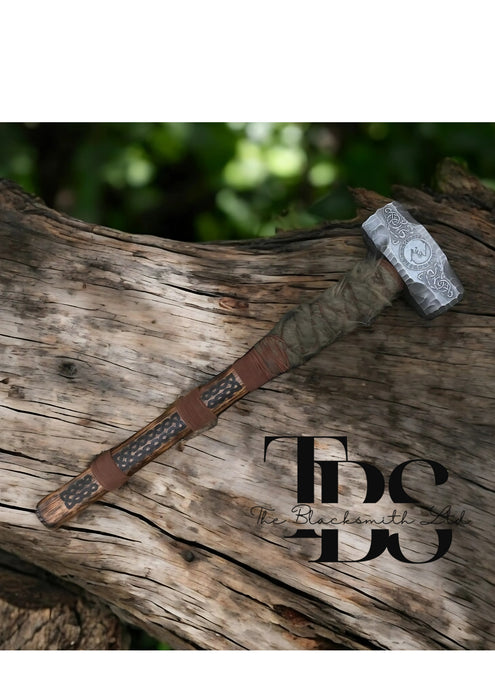 Viking Wolf Hammer