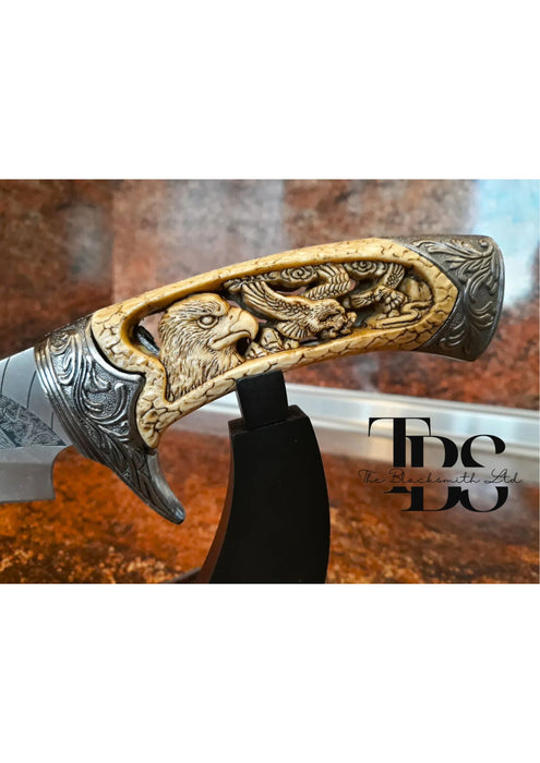 Exquisite 12-Inch Handcrafted Engraved Knife with Display Stand – Perfect Gift for Anniversaries, Groomsmen, and Collectors