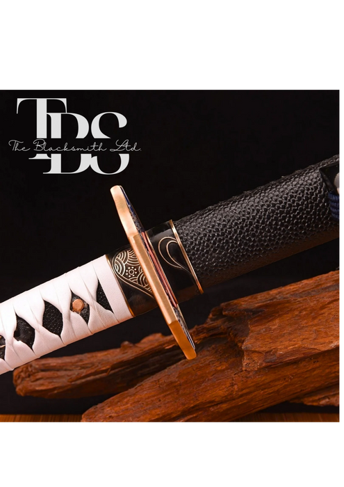 Handmade Damascus Steel Katana Sword – White Threaded Handle, Black Sword Cover, Bluish and Bronze Design, and Sharp Blade – Full Tang Samurai Sword for Collectors, Anniversaries, Christmas, or Groomsmen Gifts - TheBlacksmithLtd #