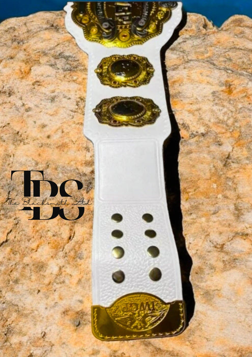 IWGP Intercontinental Wrestling Belt