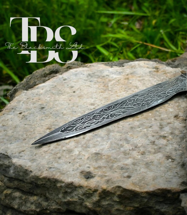 Elven Dagger