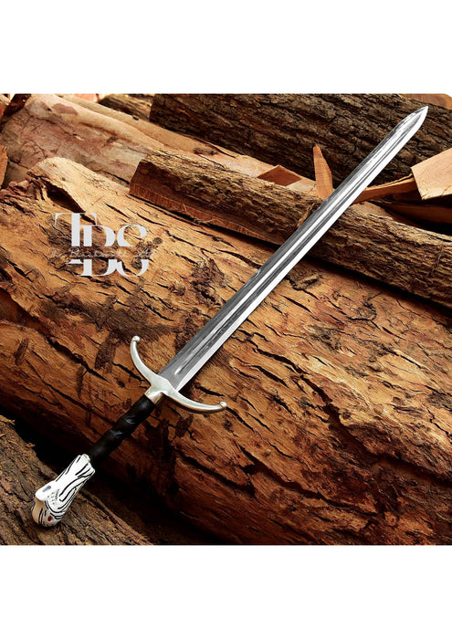 "Handcrafted Longclaw Sword, Jon Snow Metal Replica, Game of Thrones Cosplay Sword, Direwolf Pommel, Christmas Gift, Anniversary Gift, Groomsmen Gift" - TheBlacksmithLtd #