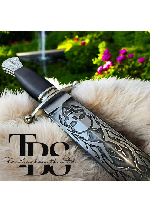 Extinguishing Skull Dagger – 19-Inch Handcrafted Blade with Black Leather Sheath | Engraved Cold Steel Dagger for Cosplay, Renaissance Faire, or Collectors | Unique Anniversary, Christmas, and Groomsmen Gift