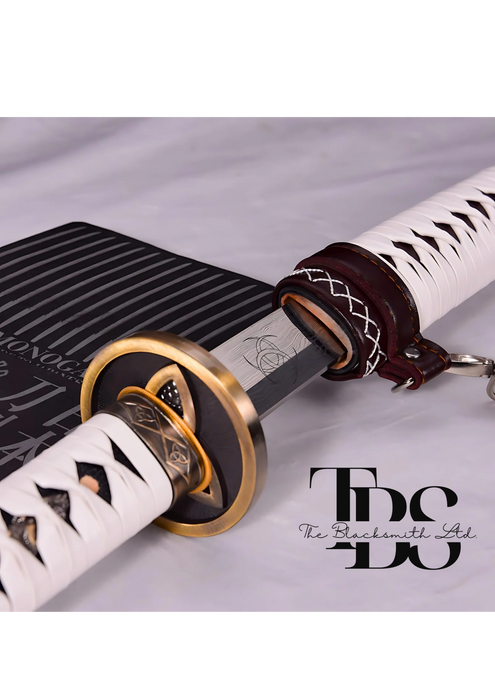 Handcrafted Damascus Steel Katana Sword with White and Maroon Leathered Handle, White Leather Accents, and Golden Detailing – Customizable for Anniversary, Groomsmen Gifts, Christmas Gifts, and Collectors - TheBlacksmithLtd #